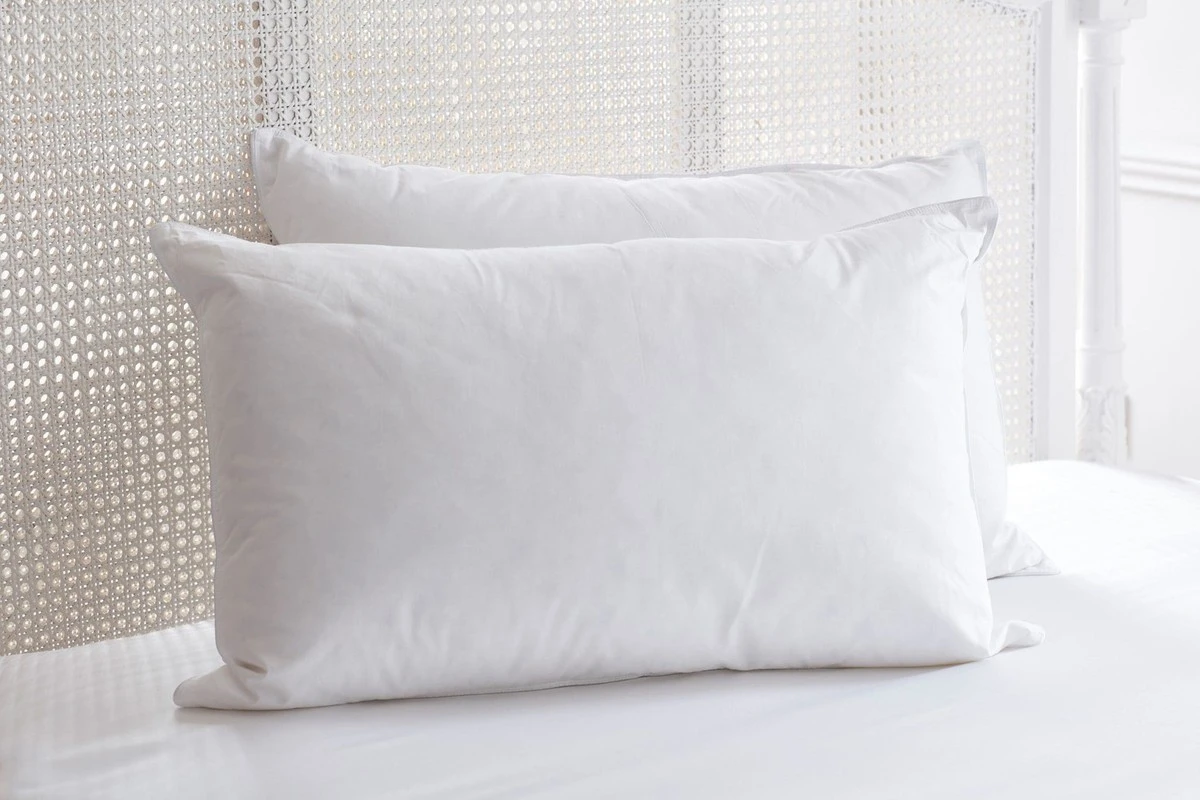 De reden achter de 4 kussens in je hotelbed - image 1