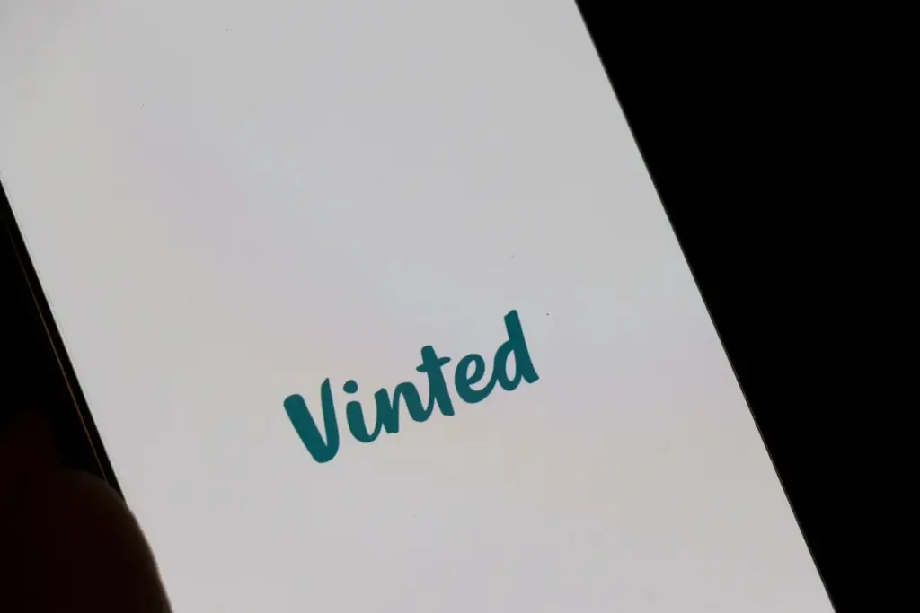 Vinted blokkeert massaal accounts: zo voorkom je de rode melding