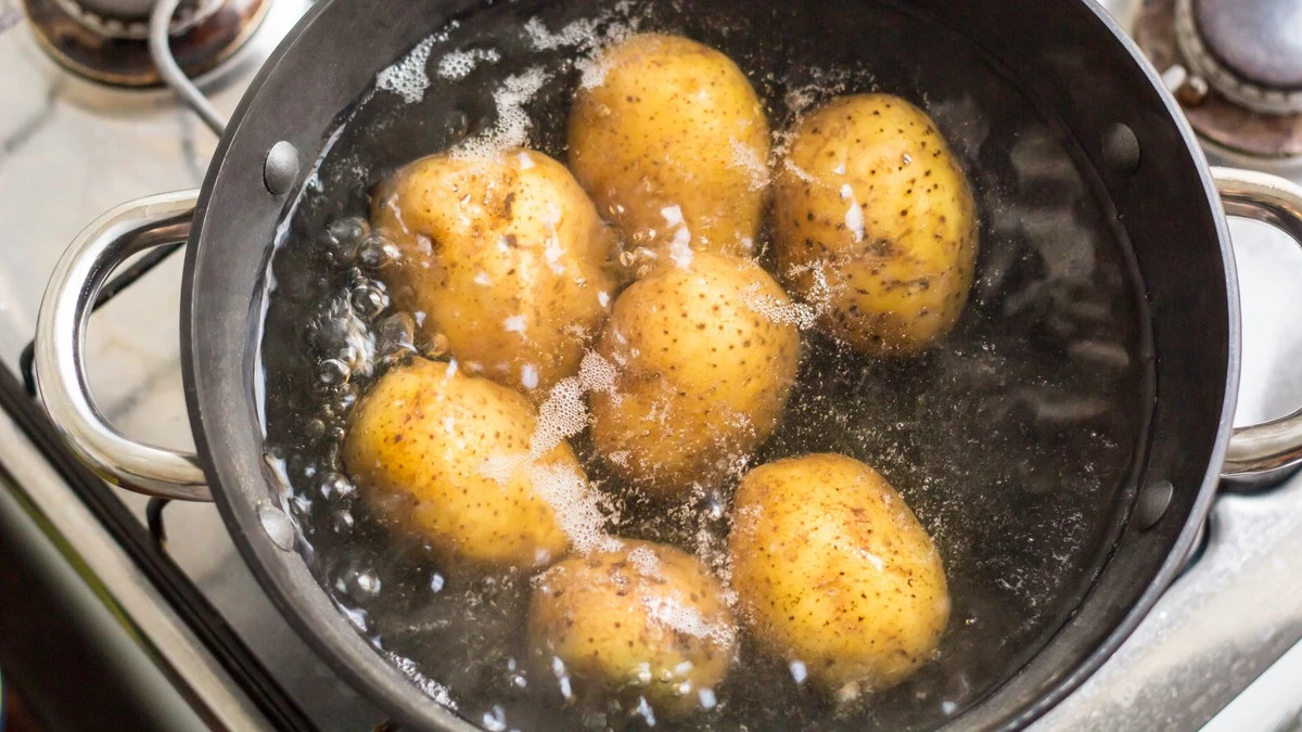 Waarom ik aardappels nooit meer in water kook: de bouillon-truc - image 1