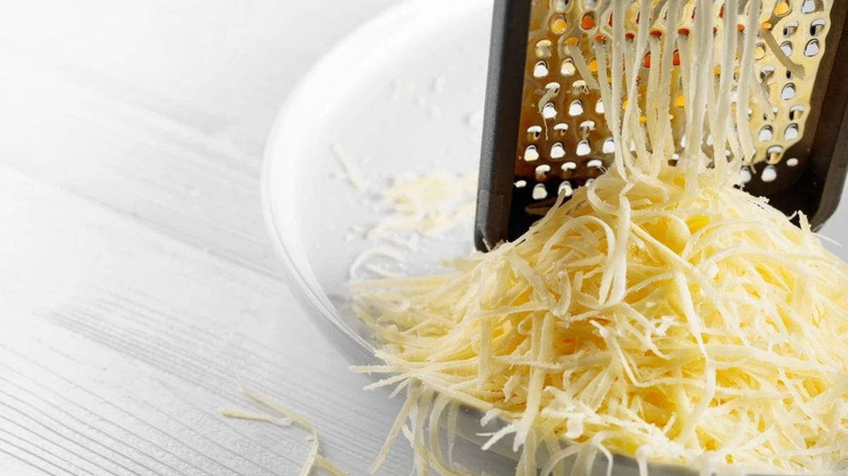 Waarom slimme koks altijd een druppel olie op hun rasp doen - image 1