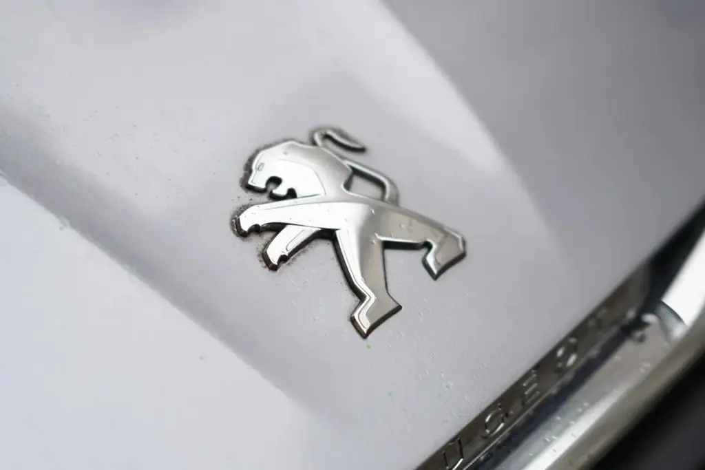 Waarom Stellantis de dieselmotor stilletjes terugbrengt naar de showroom