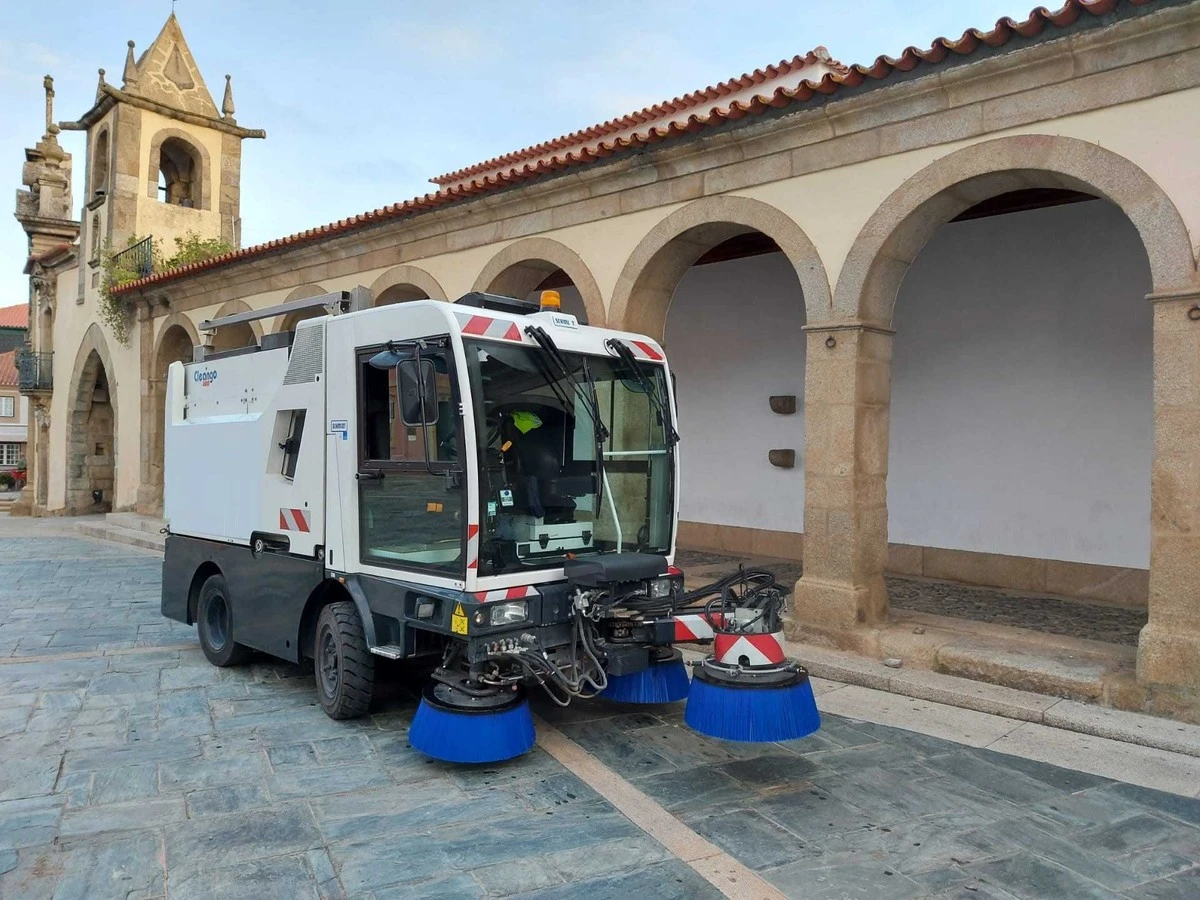De onzichtbare deeltjes in de lucht: waarom onze steden nu massaal worden schoongeveegd - image 1