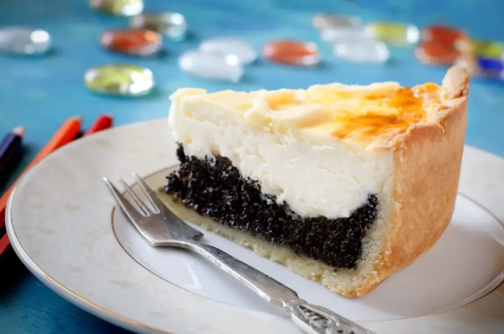 Waarom Duitse bakkers altijd maanzaad en kwark mengen voor hun beroemde taart